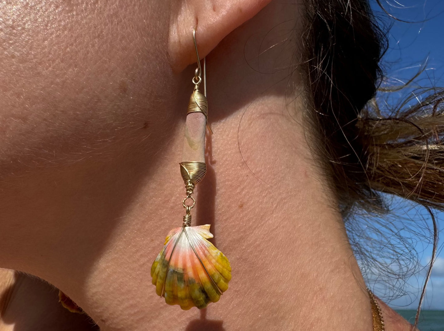 Sunrise Shell w/ Sea Urchin Dangle