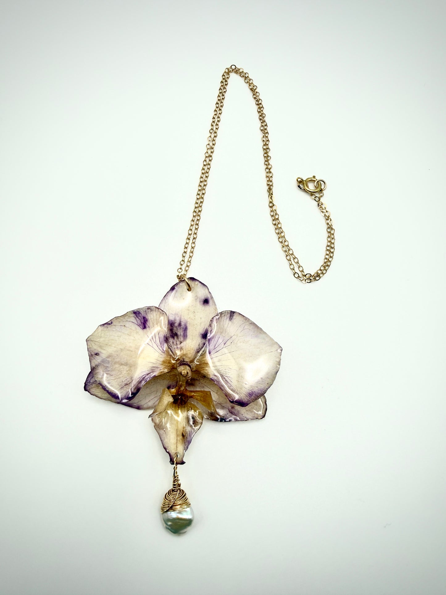 GF Preserved Orchid Necklace with Keshi Pearl