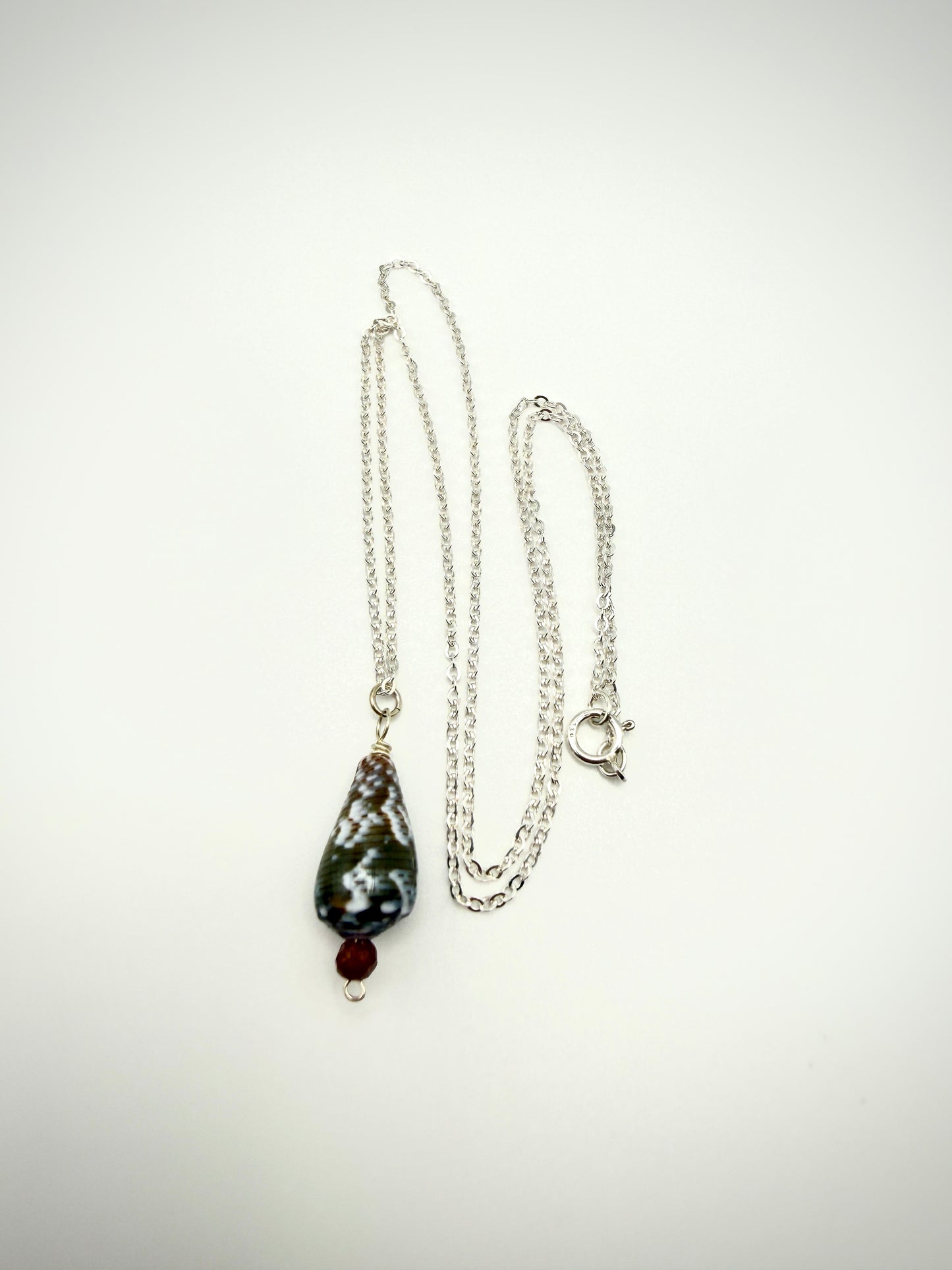SS 18" Cat Cone Shell Necklace