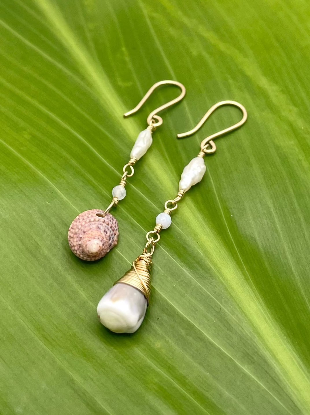 Mixmatch shells w/ Rice Pearl and Moonstone
