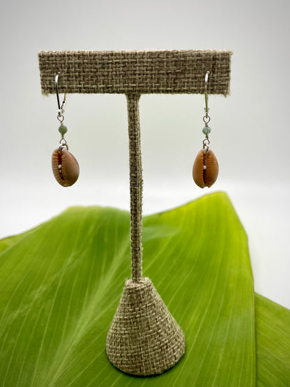 Simply Mia: Honey Cowrie w/ Agate